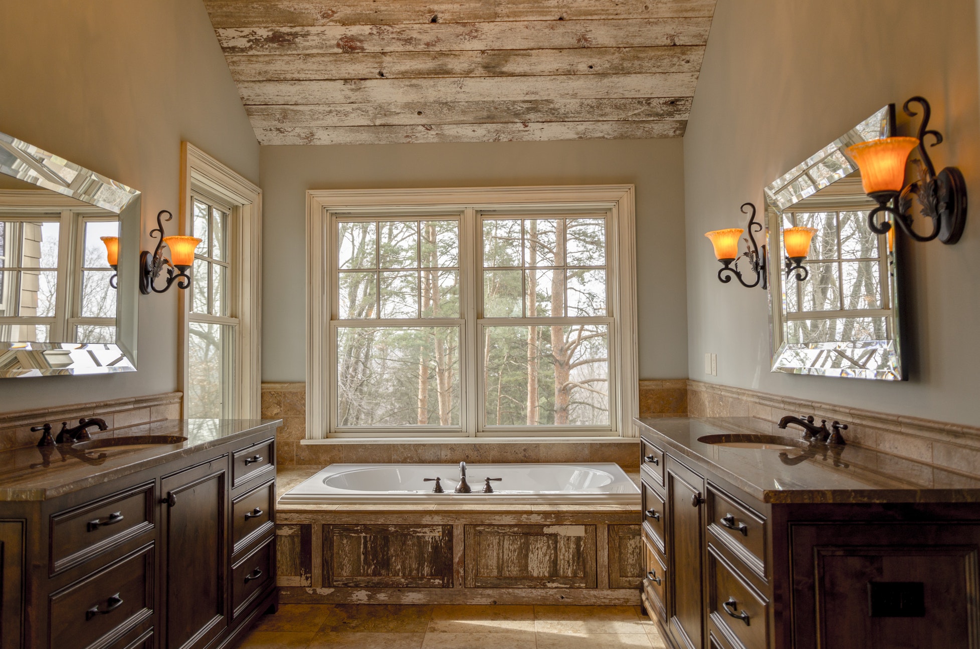 How to get a luxury finish to your bathroom